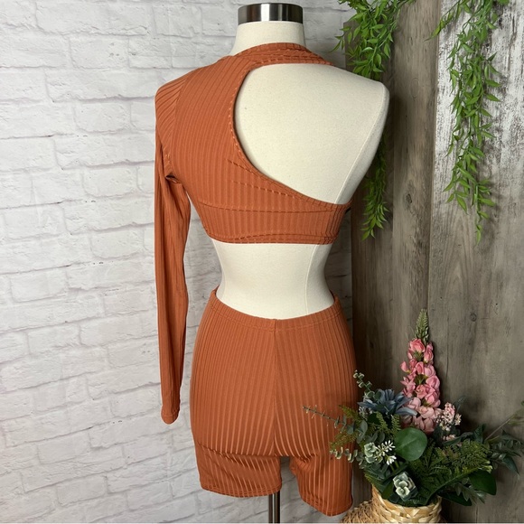 NEW Rust Set - Picture 2 of 13